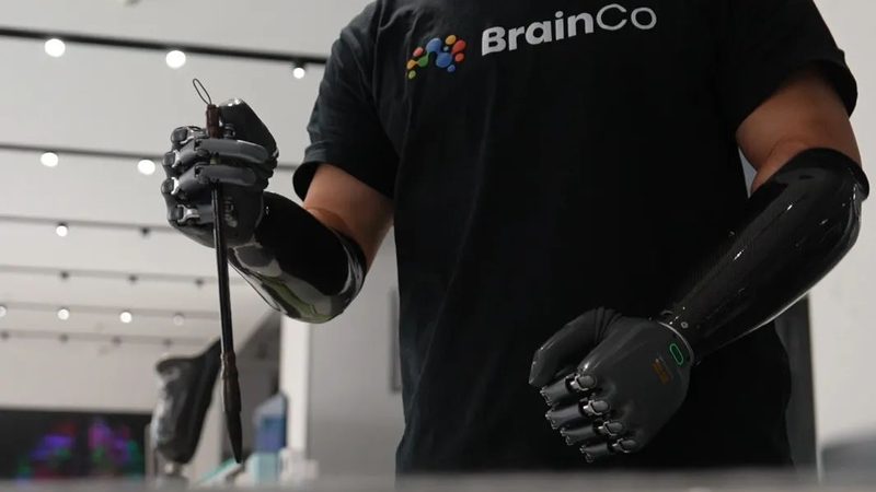 将现有应用程序迁移到云原生环境。这一步骤需要关注以下几个方面：